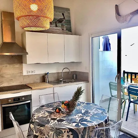 Elaura By Interhome