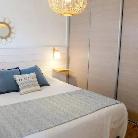 Elaura By Interhome *